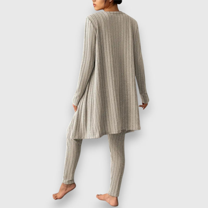 Gabriela – Elegant 3-delat stickset