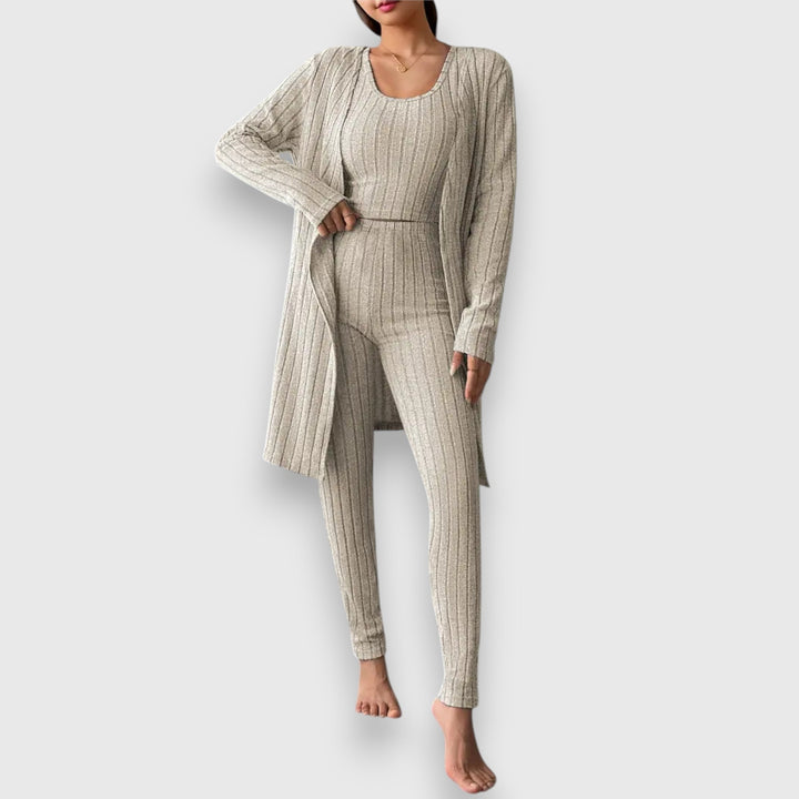 Gabriela – Elegant 3-delat stickset