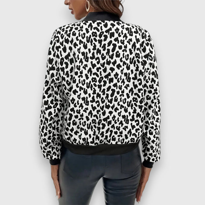 Noelia – Jacka med leopardmönster